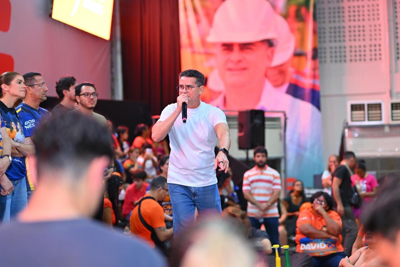 Educação no Amazonas entra em debate com especialistas