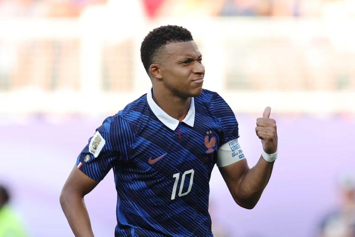 Copa do Mundo amplia debate sobre racismo no futebol