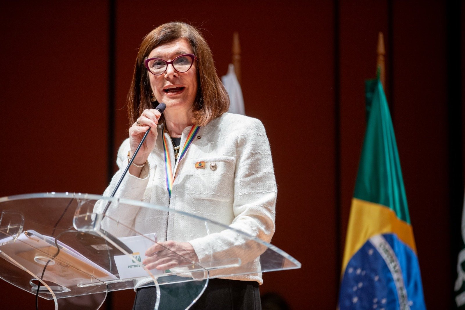 Petrobras confirma petróleo, mas volume é desconhecido Petrobras confirma petróleo, mas volume é desconhecido