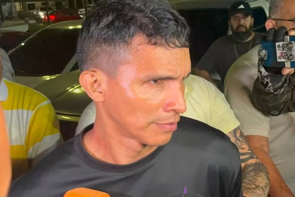Polícia investiga chacina em residência de Manaus
