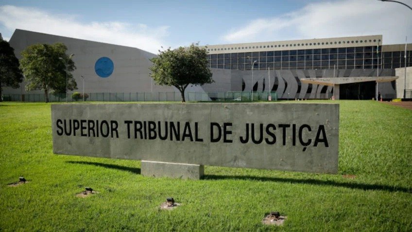 STJ autoriza MEC a usar resultados do Enamed