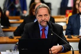 Câmara cancela sessão após AVC de Pedro Uczai