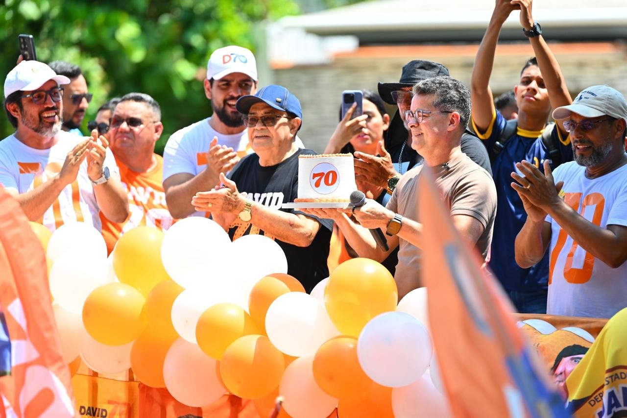 Carauari recebe David Almeida durante comemoração de 115 anos