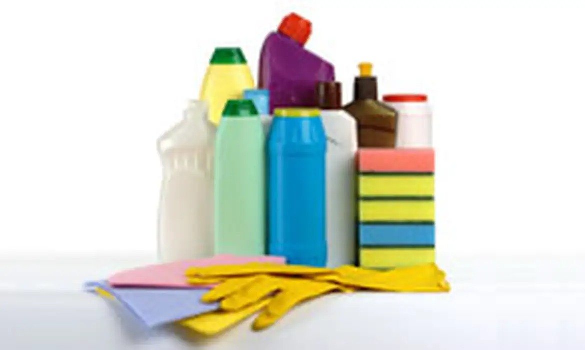 Unilever colabora com fiscalização Palavra-chave: Unilever e Anvisa