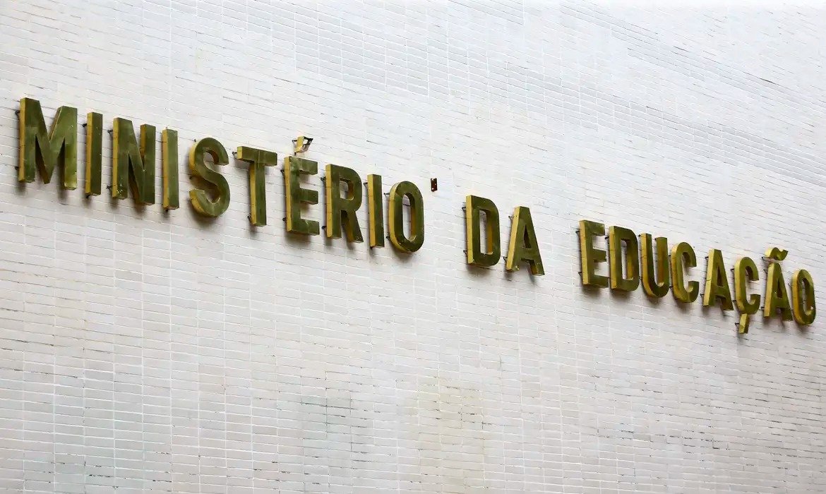 Pronatec terá curso gratuito de sistemas fotovoltaicos