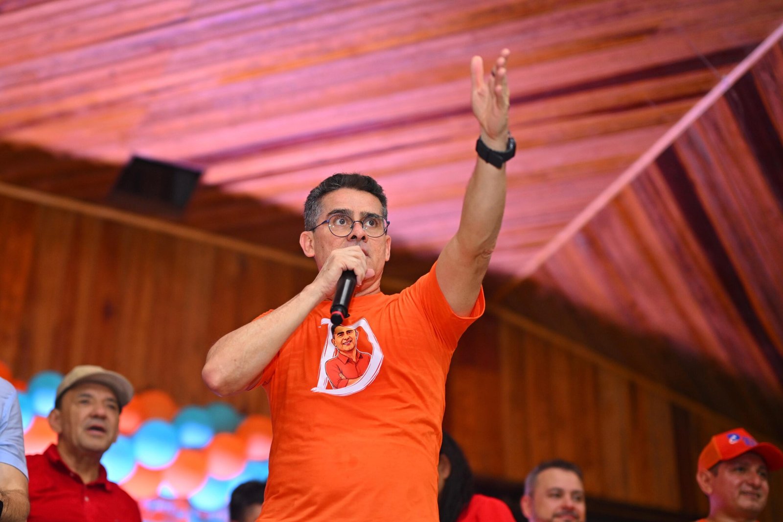 David apresenta plano de exames e cirurgias para o interior