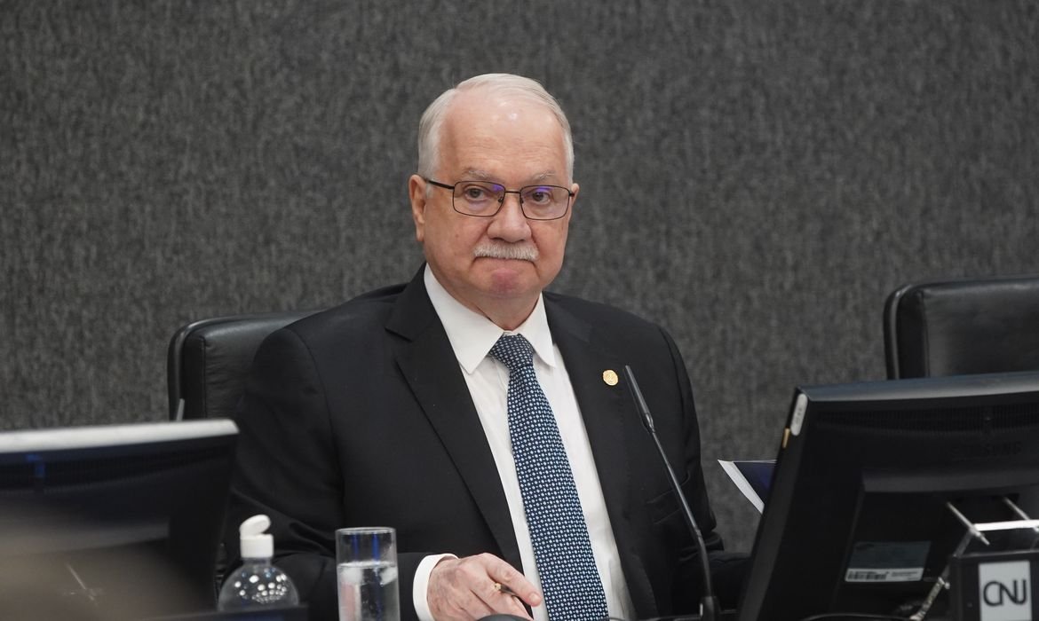 Fachin estabelece triagem técnica de petições no STF